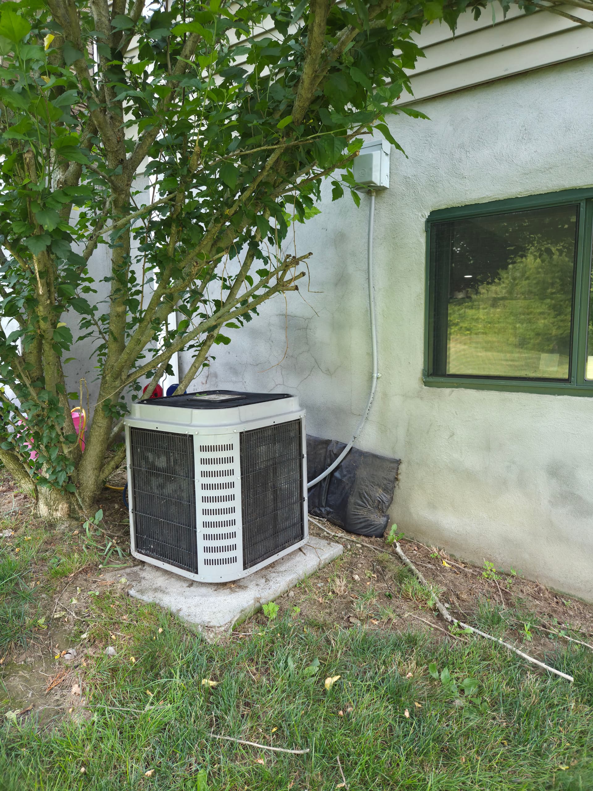 Gallery photos for Old 2-Ton AC Swapped for a Stronger 2.5-Ton Setup: Image #5